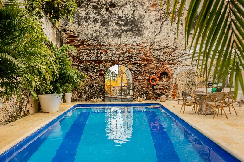 El Marques Hotel Boutique image