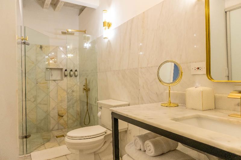 El Marques Hotel Boutique image