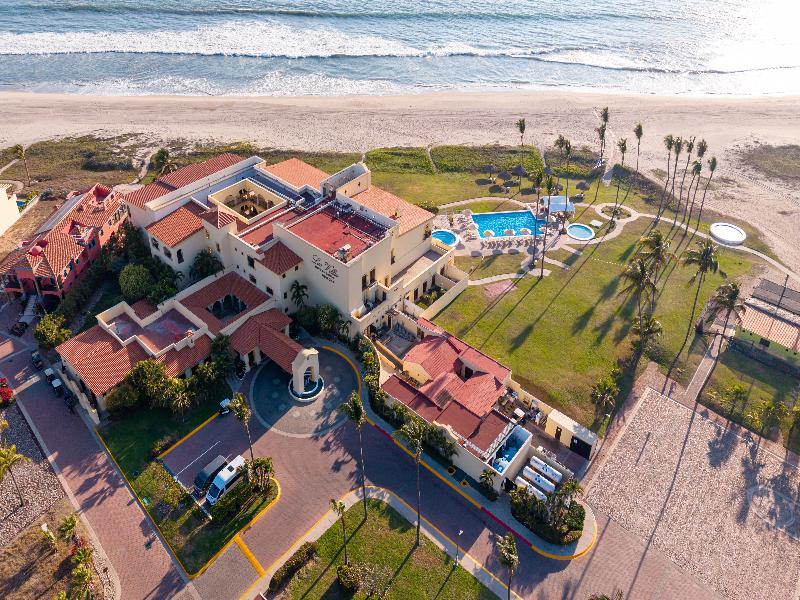 Las Villas Hotel & Golf by Estrella del Mar 4