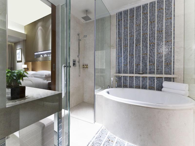 Sheraton Grand Beijing Dongcheng Hotel image