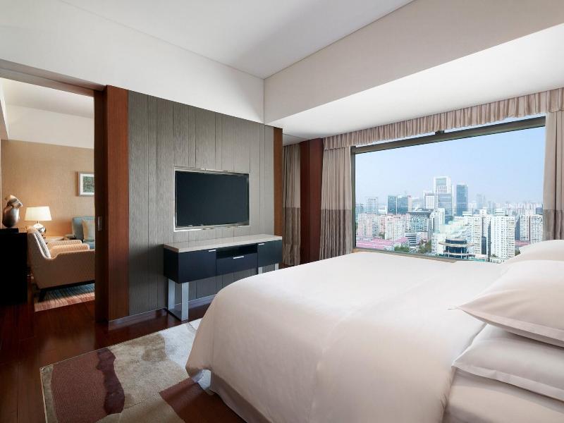 Sheraton Grand Beijing Dongcheng Hotel image