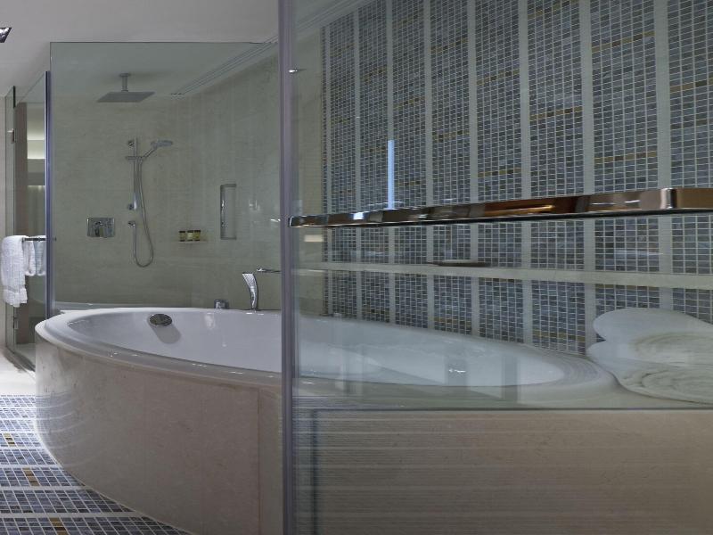 Sheraton Grand Beijing Dongcheng Hotel image