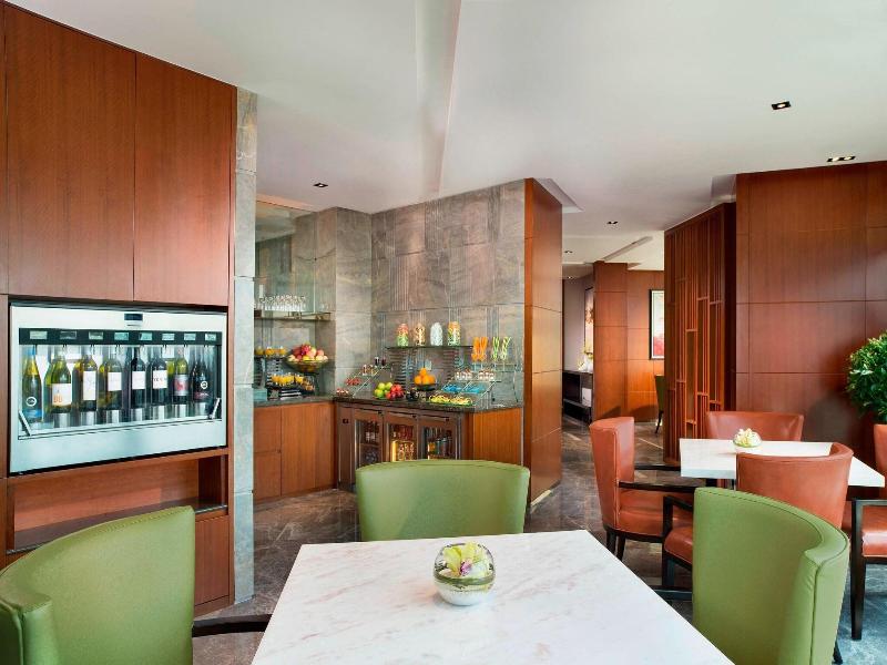 Sheraton Grand Beijing Dongcheng Hotel image