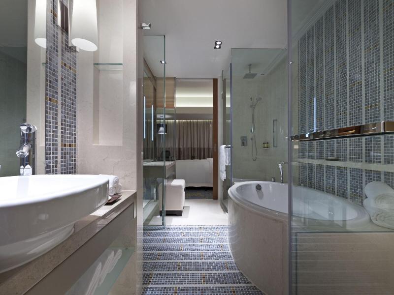 Sheraton Grand Beijing Dongcheng Hotel image