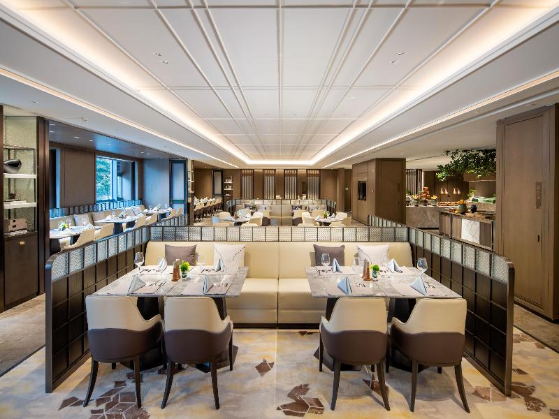 Yuexiu Hotel Guangzhou, Curio Collection by Hilton image