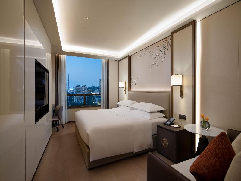 Yuexiu Hotel Guangzhou, Curio Collection by Hilton image