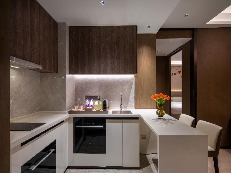 Yuexiu Hotel Guangzhou, Curio Collection by Hilton image