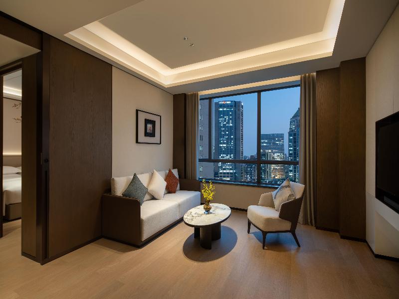 Yuexiu Hotel Guangzhou, Curio Collection by Hilton image