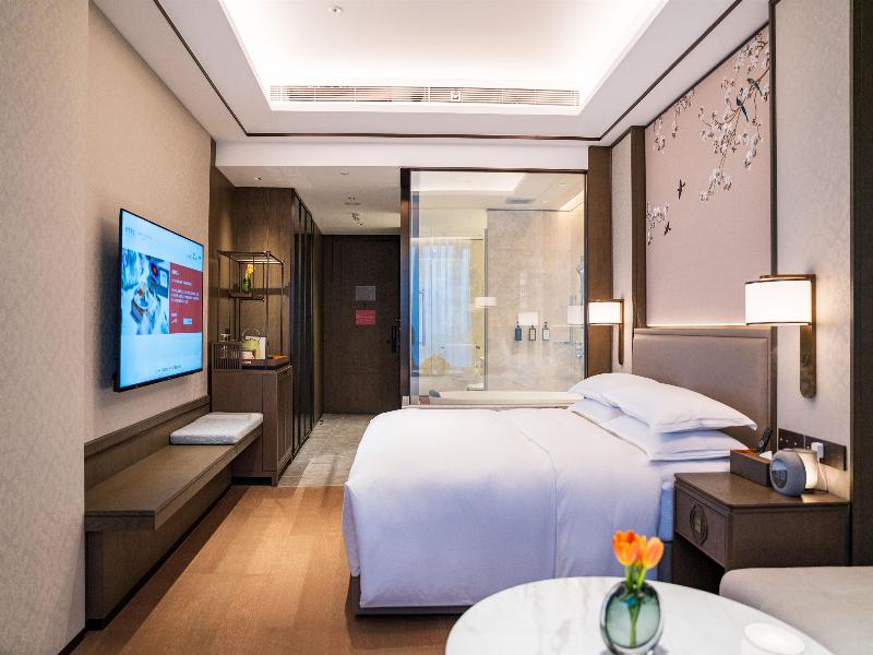 Yuexiu Hotel Guangzhou, Curio Collection by Hilton image