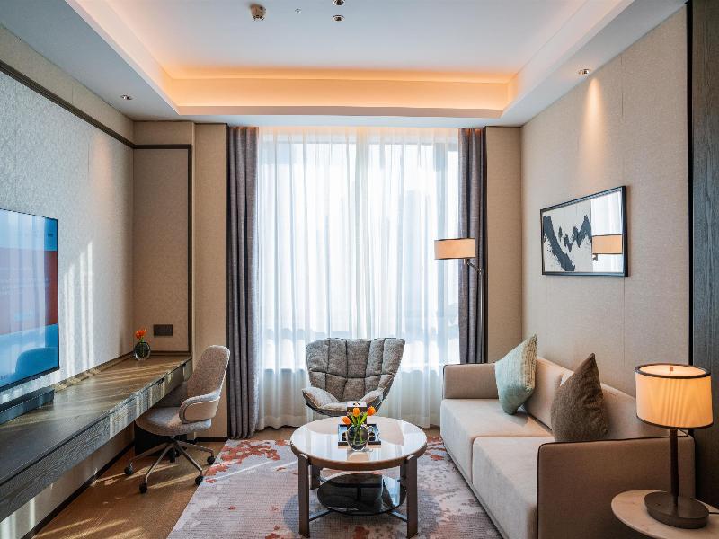 Yuexiu Hotel Guangzhou, Curio Collection by Hilton image