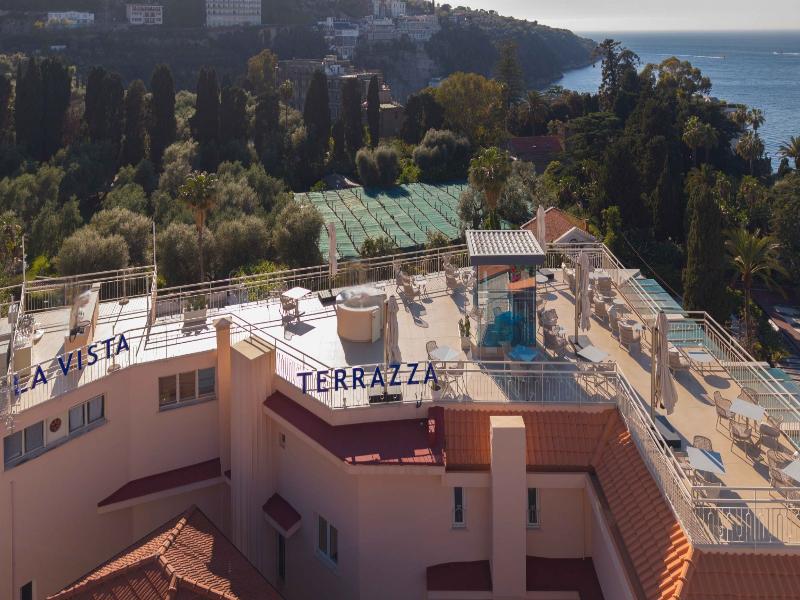 Hotel Regina Sorrento image