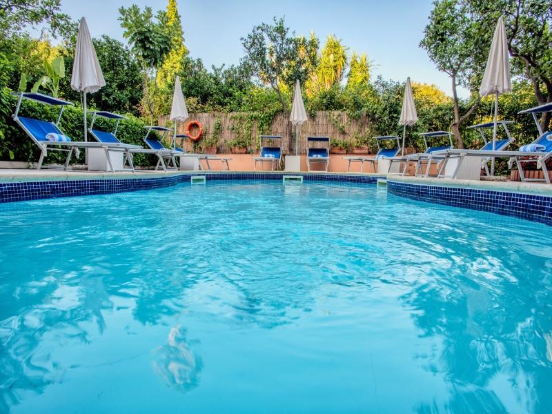 Hotel Regina Sorrento image