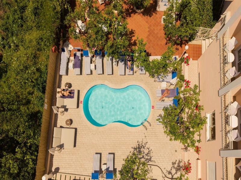 Hotel Regina Sorrento image