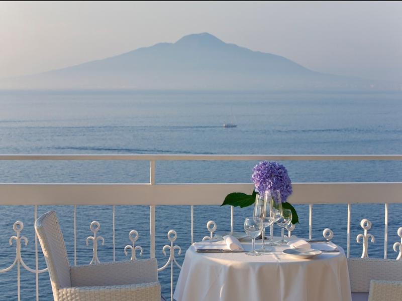 Hotel Regina Sorrento image