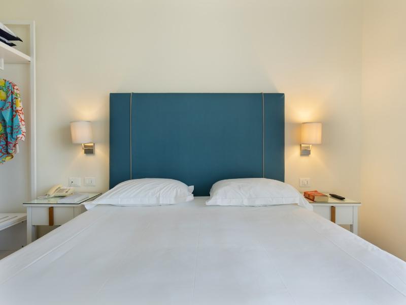 Hotel Regina Sorrento image