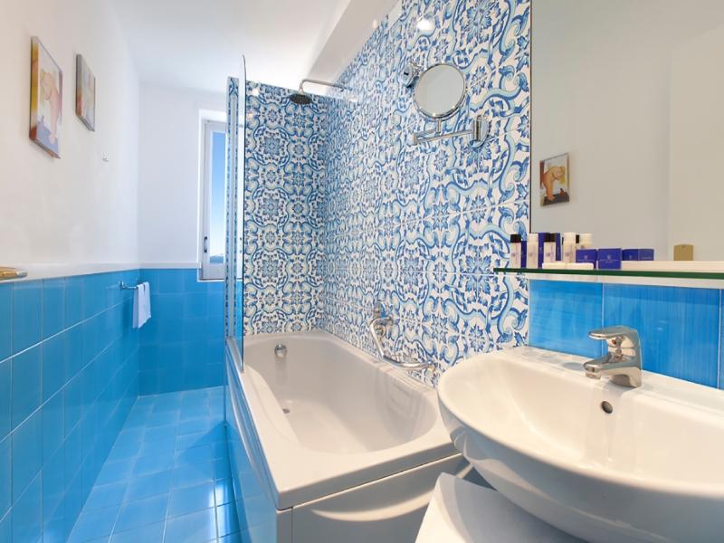 Hotel Regina Sorrento image