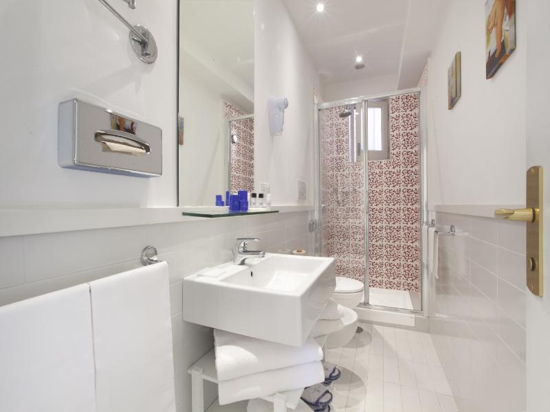 Hotel Regina Sorrento image