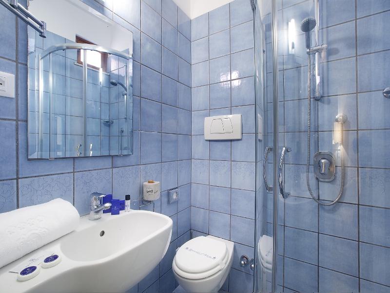 Hotel Regina Sorrento image