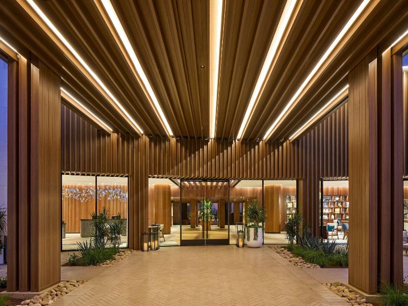 Newport Beach Marriott Hotel & Spa image