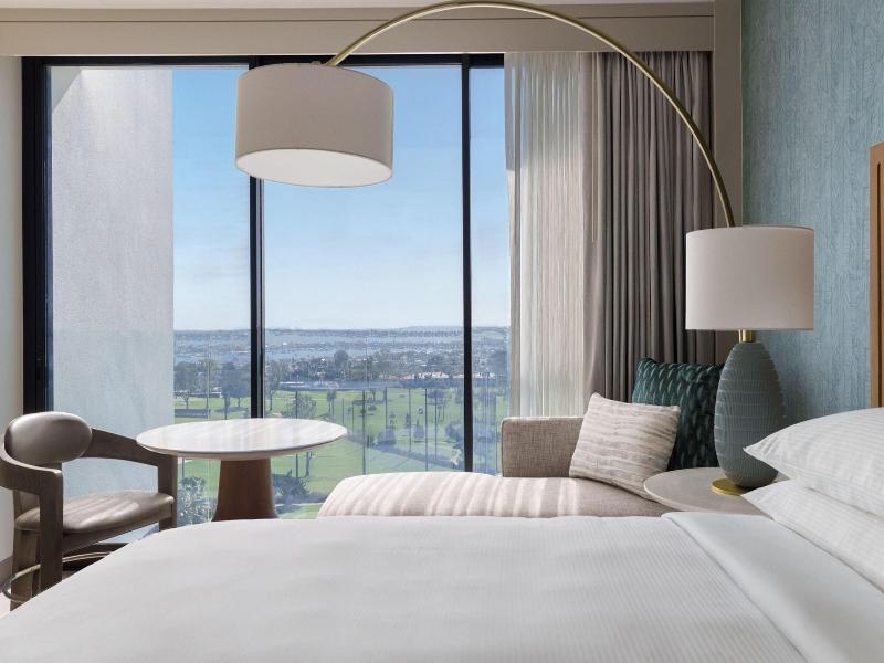 Newport Beach Marriott Hotel & Spa image