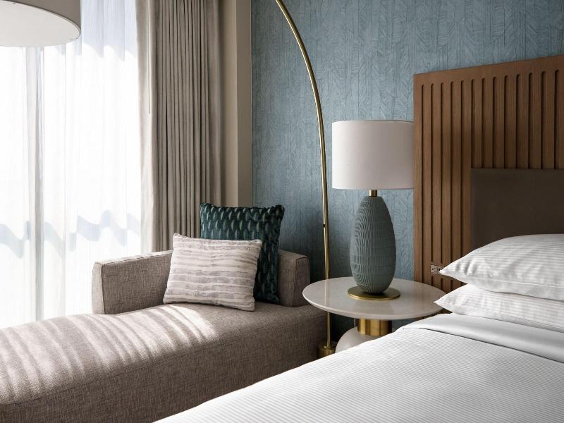Newport Beach Marriott Hotel & Spa image
