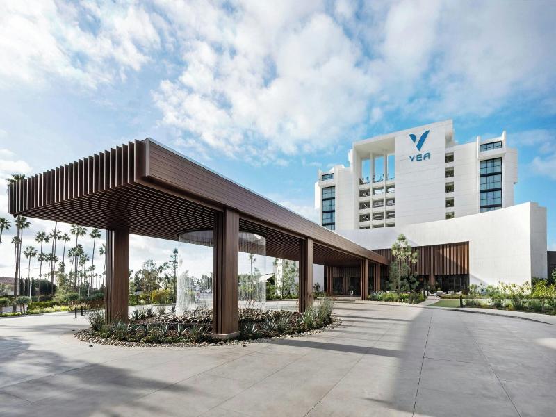 Newport Beach Marriott Hotel & Spa image