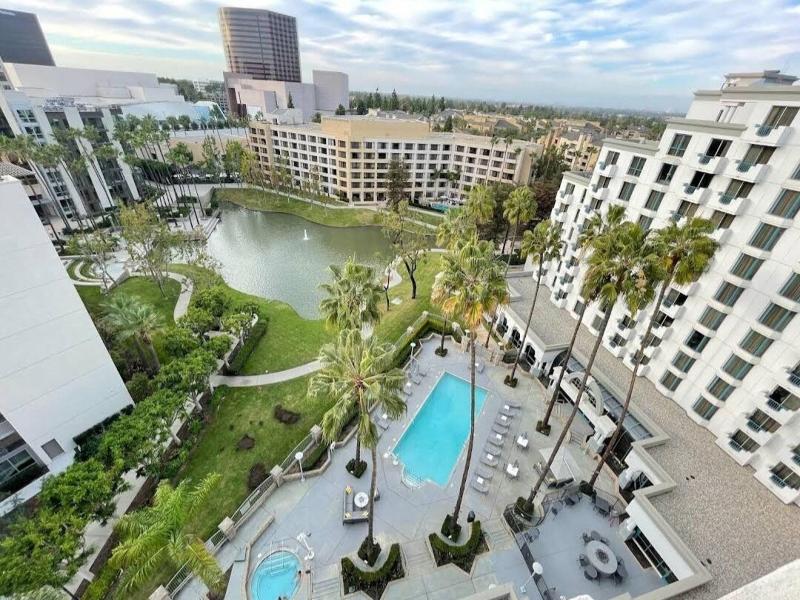 Costa Mesa Marriott image