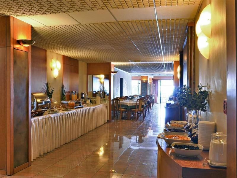 Esperia Hotel
