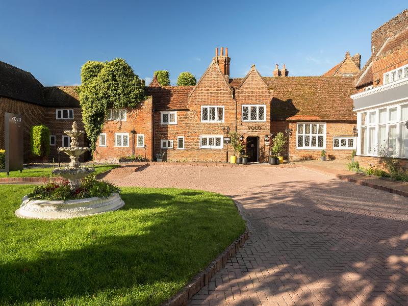Voco Letchworth Hall by IHG image