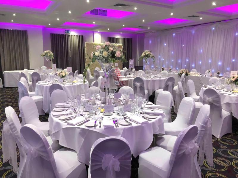 Voco Letchworth Hall by IHG image