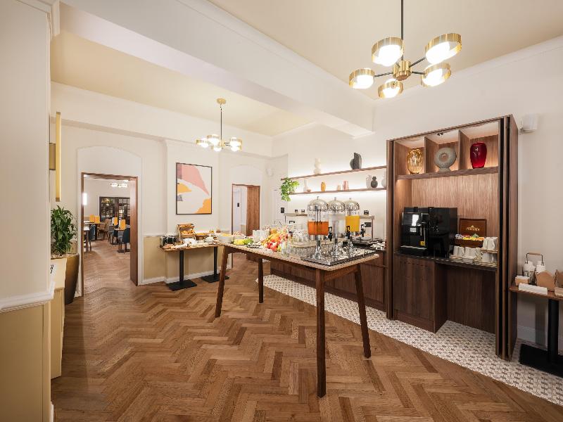 Voco Letchworth Hall by IHG image