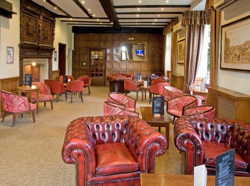 Voco Letchworth Hall by IHG image