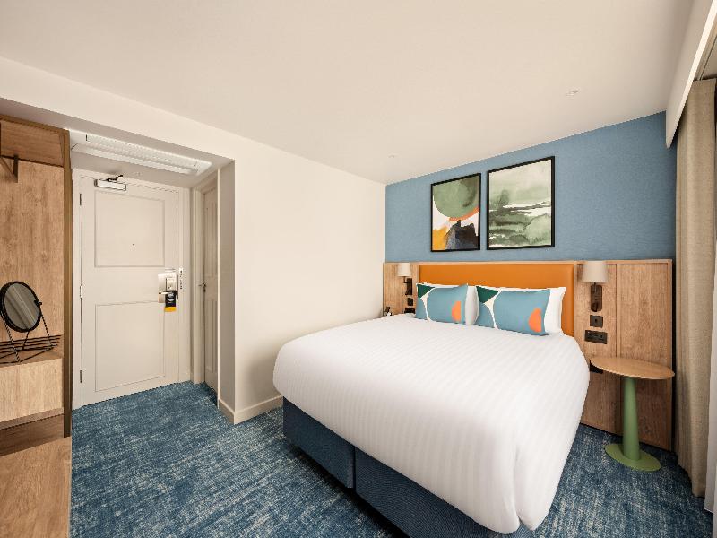 Voco Letchworth Hall by IHG image
