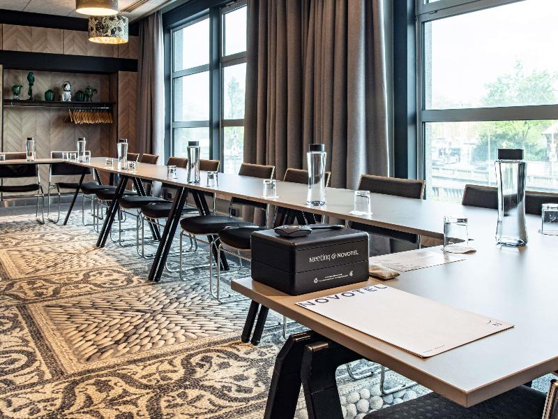 Novotel Paris 14 Porte d'Orléans image