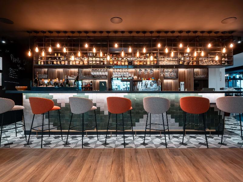 Novotel Chartres image