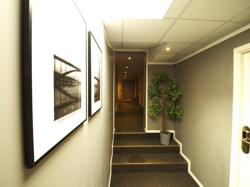 Grad hotel image