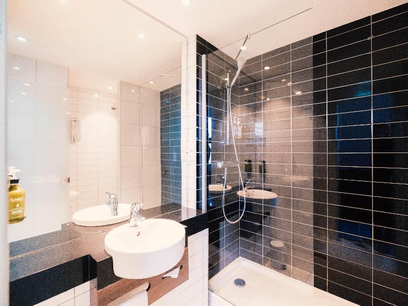 Holiday Inn Express Lille Centre image