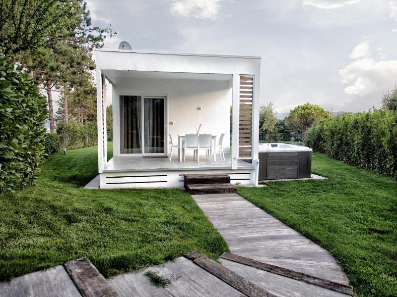 Villaggio la Pescaccia image