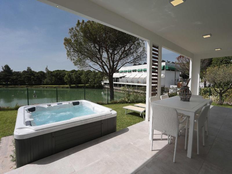 Villaggio la Pescaccia image