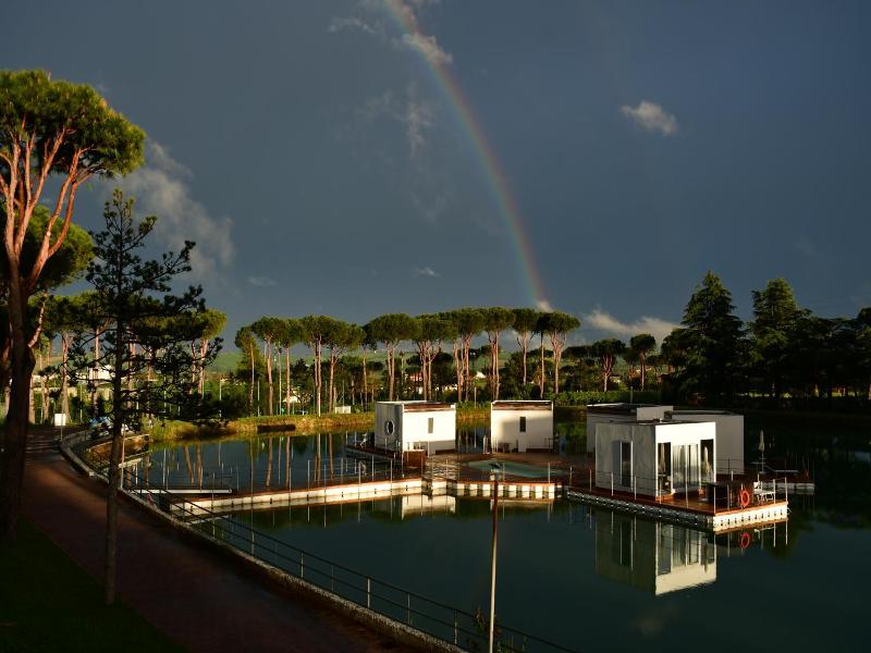 Villaggio la Pescaccia image