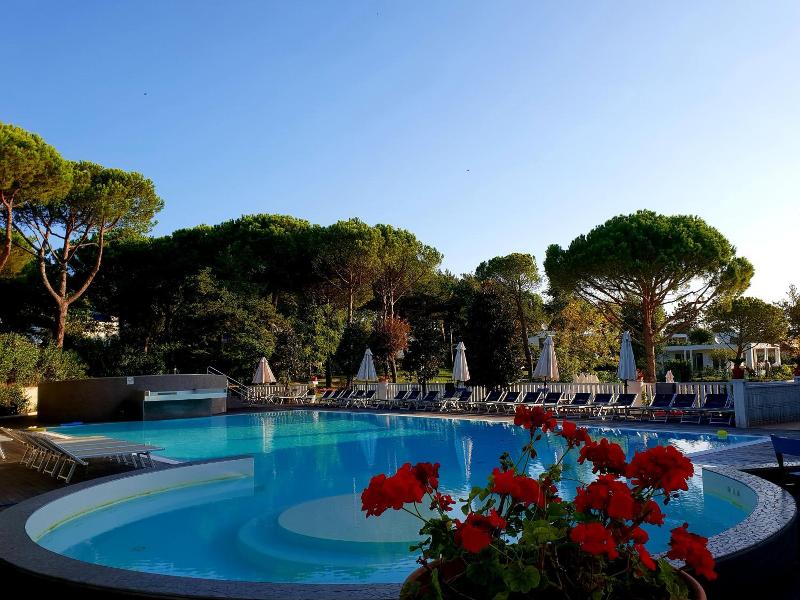 Villaggio la Pescaccia image
