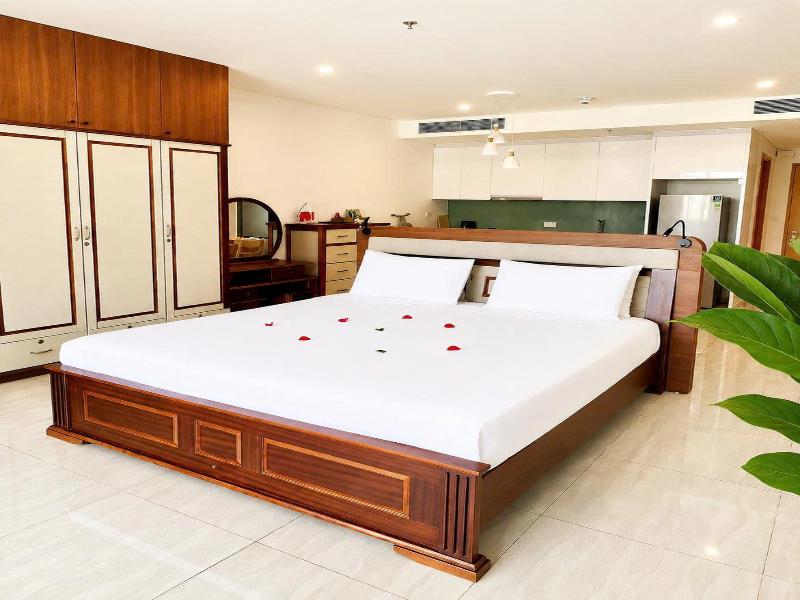 The Ocean Villas image