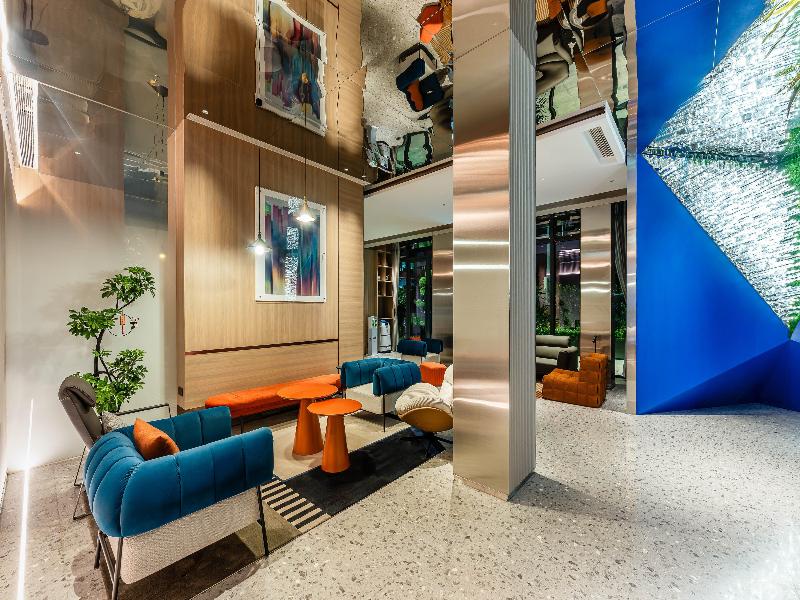 Holiday Inn Express Shanghai Changyang Road image