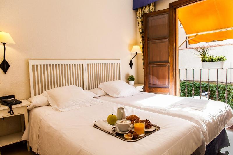 Hostal Miguel De Cervantes image