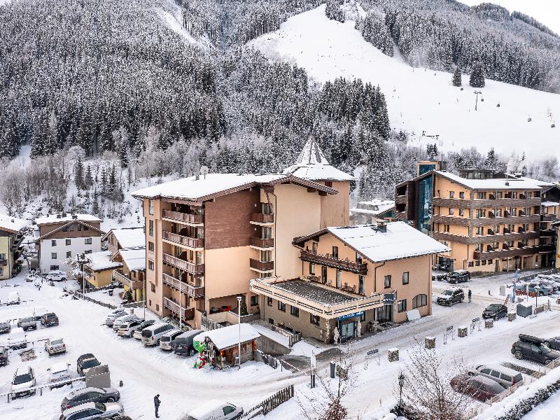 Alpinresort ValSaa - Adults Only image