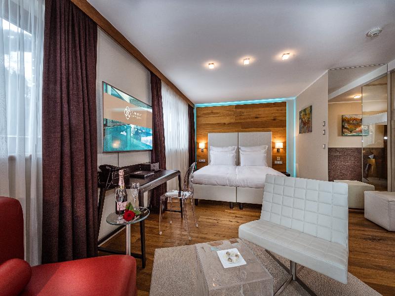 Alpinresort ValSaa - Adults Only image