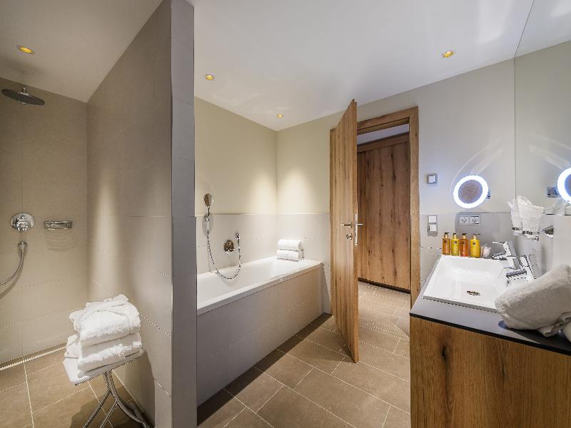 Alpinresort ValSaa - Adults Only image