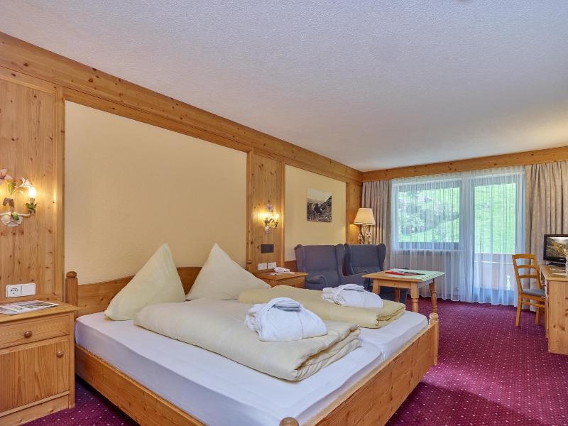Erhart Hotel image