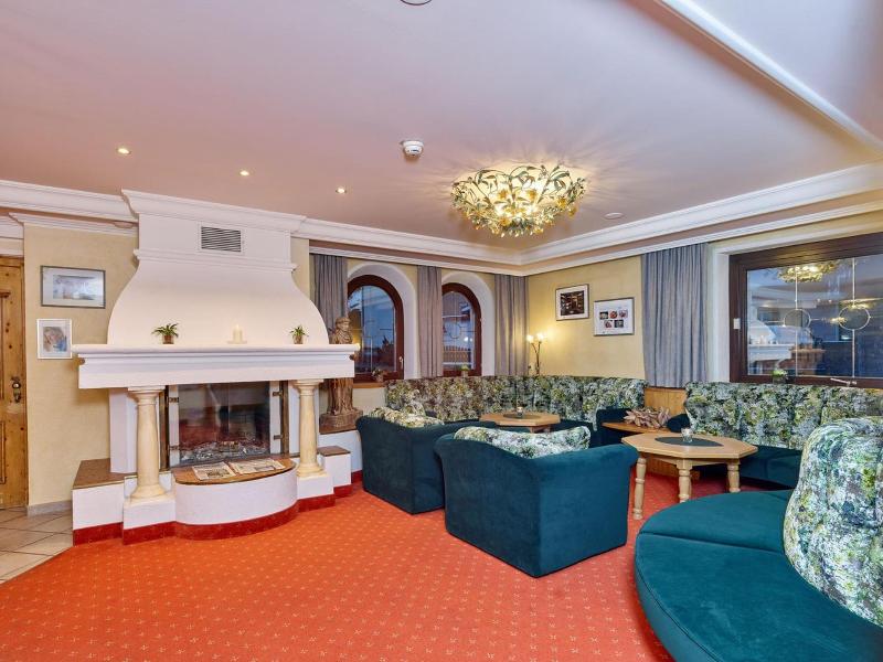 Erhart Hotel image