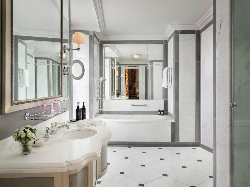 St Regis Florence image